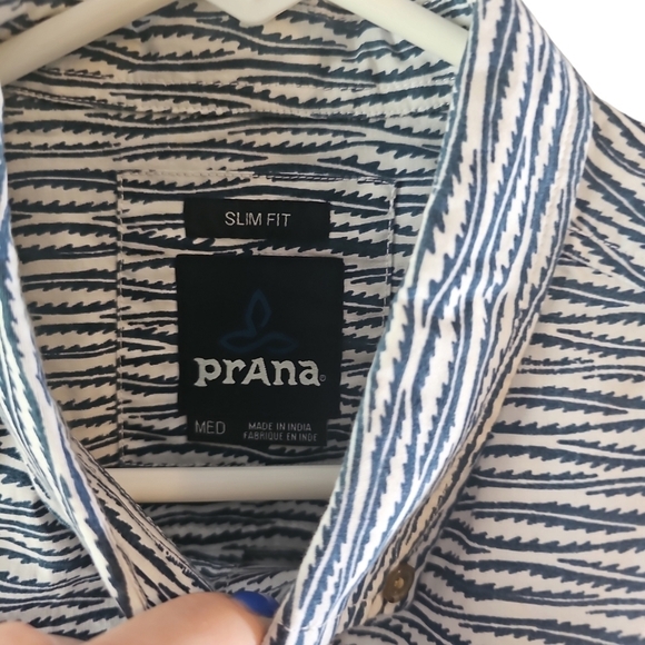 Prana Men's Zuckerfield slim fit button up blue white shirt sz medium MT6 - Picture 3 of 9